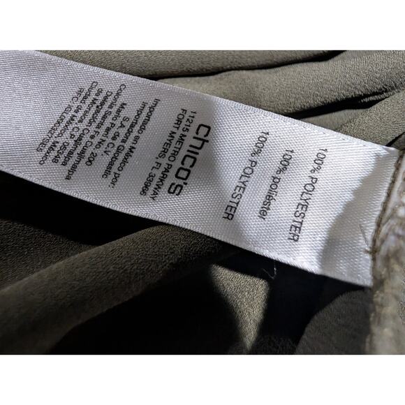 Chico's Size 3 XL Tunic Asymmetrical Hem Roll tab Sleeve 1/4 Button Shirt Modern - Picture 13 of 16